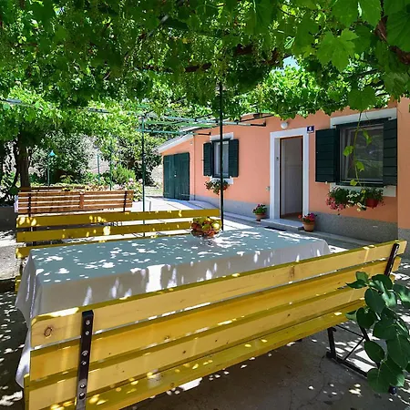 Apartment 2 Bedroomnice In