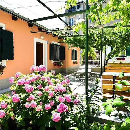 Apartment 2 Bedroomnice In *
