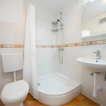 2 Bedroomnice In Split