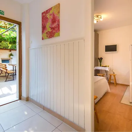 Apartment 2 Bedroomnice In *