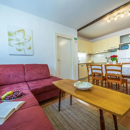3 Bedroom Amazing In * Split